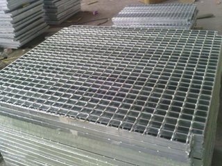 精煉油廠(chǎng)平臺(tái)鋼格板 精煉油廠(chǎng)平臺(tái)鋼格板