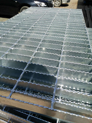 齒形鋼格柵板廠家@鋸齒鋼格柵板生產(chǎn)廠家@鋸齒鍍鋅格柵板生產(chǎn)廠家 齒形鋼格柵板廠家@鋸齒鋼格柵板生產(chǎn)廠家@鋸齒鍍鋅格柵板生產(chǎn)廠家