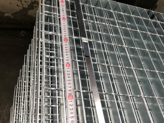 如何檢測熱鍍鋅鋼格板質(zhì)量是否合格 如何檢測熱鍍鋅鋼格板質(zhì)量是否合格